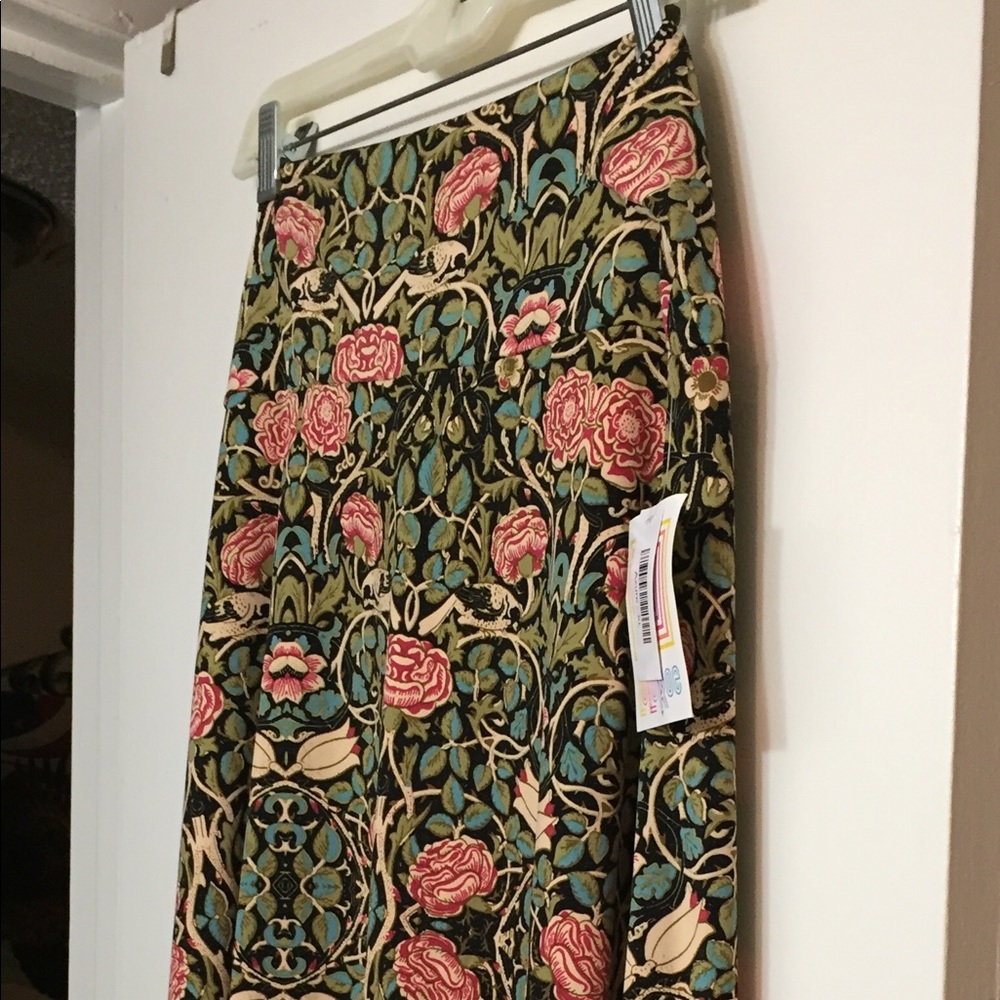 LuLaRoe Azure Skirt